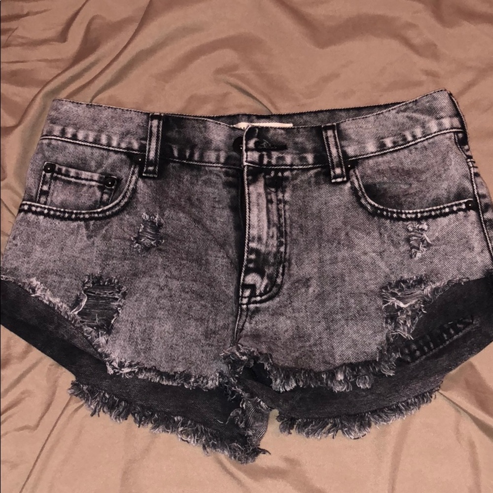 Bullhead jean shorts by pacsun